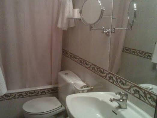 Madrid Playa Rooms المظهر الخارجي الصورة